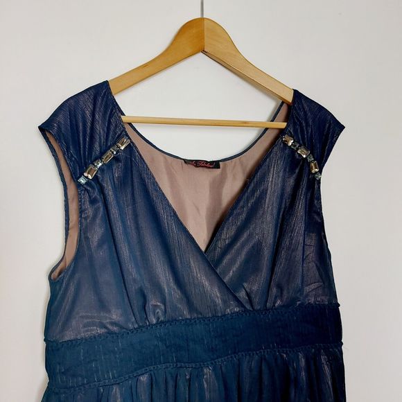 So Fabulous Navy Blue Chiffon Floaty Beaded Embellished Dress Size 20 - Picture 3 of 9